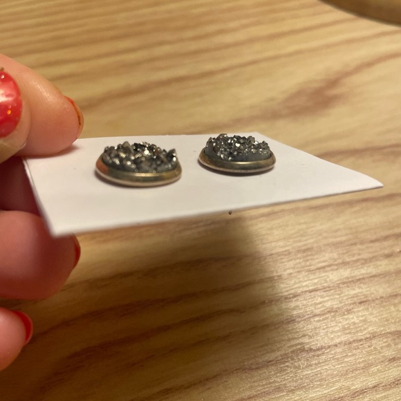 Shiny Graphite/Geode-Looking Earrings - Picture 3 of 4